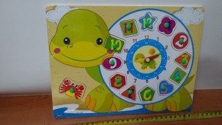 Zegar edukacyjny drewniany żółwik BPUZ4238