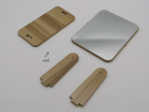 Lusterko stojące drewniane 21 x 17cm